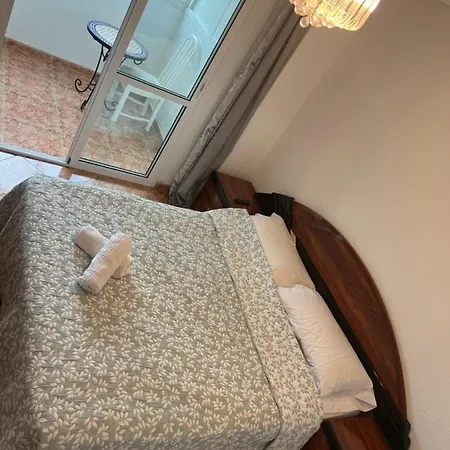 Mira Mall Apartment *